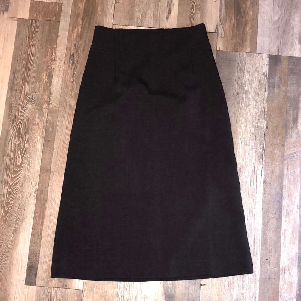 Loft charcoal pencil skirt. Size 00
